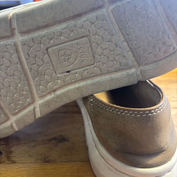 Ariat Youth Slip On Leather Loafers Shoes Size 7.5B Brown Rubber Soles Casual - Picture 8 of 10